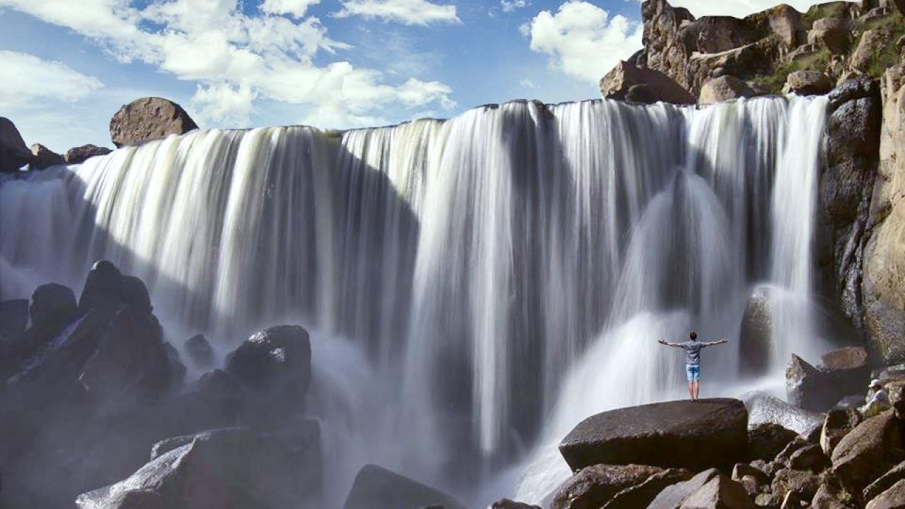 Catarata de Pillones & Bosque de Piedras